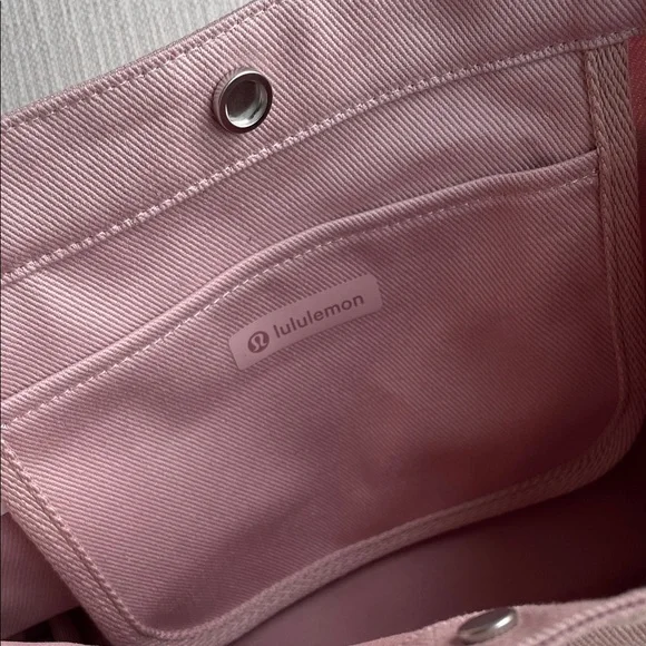 Lululemon Daily Multi-Pocket Mini Canvas Tote Bag 6.5L - mink berry light ivory - Picture 6 of 15